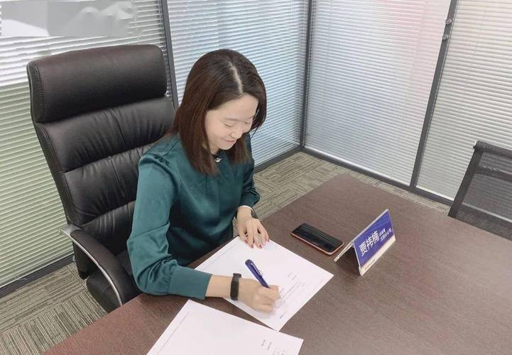 挂帅出征,庄严立诺,誓在必赢 !2021金龙腾再出发